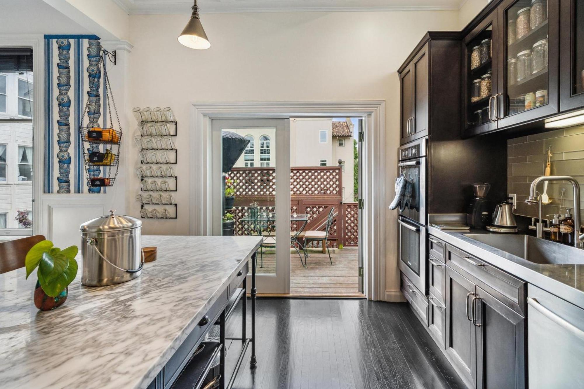 Historic & Charming Victorian Home Sleeps 11 ซานฟรานซิสโก ภายนอก รูปภาพ